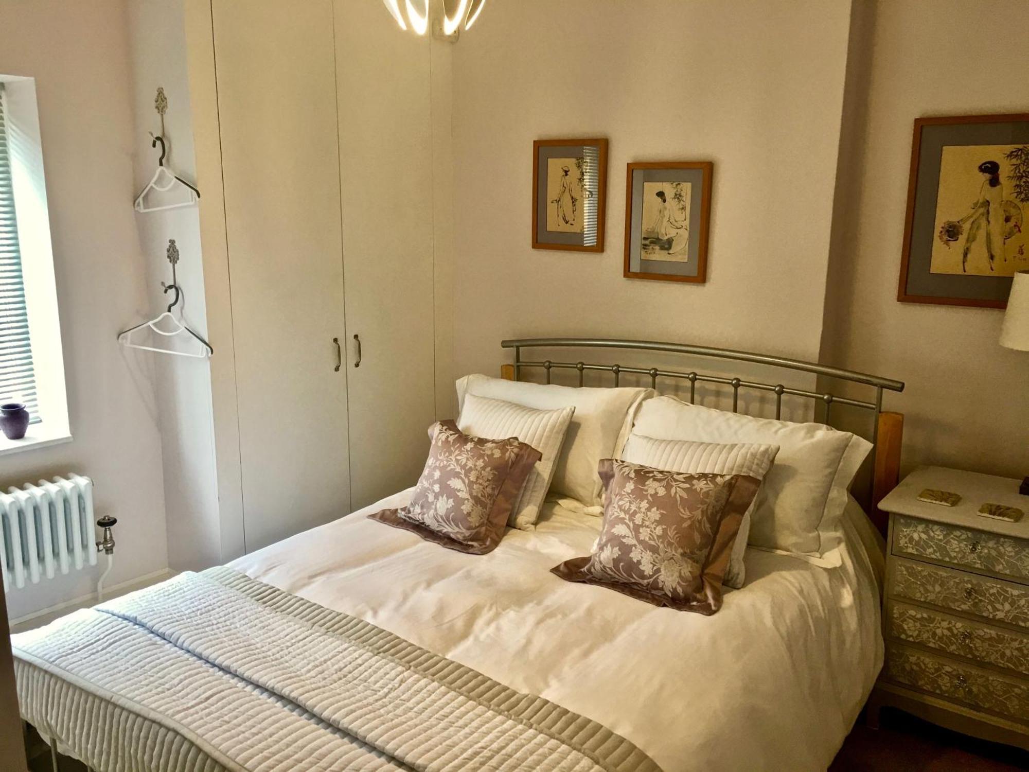 Luxury 2 Bed Apartment With Free Parking Ludlow Eksteriør billede
